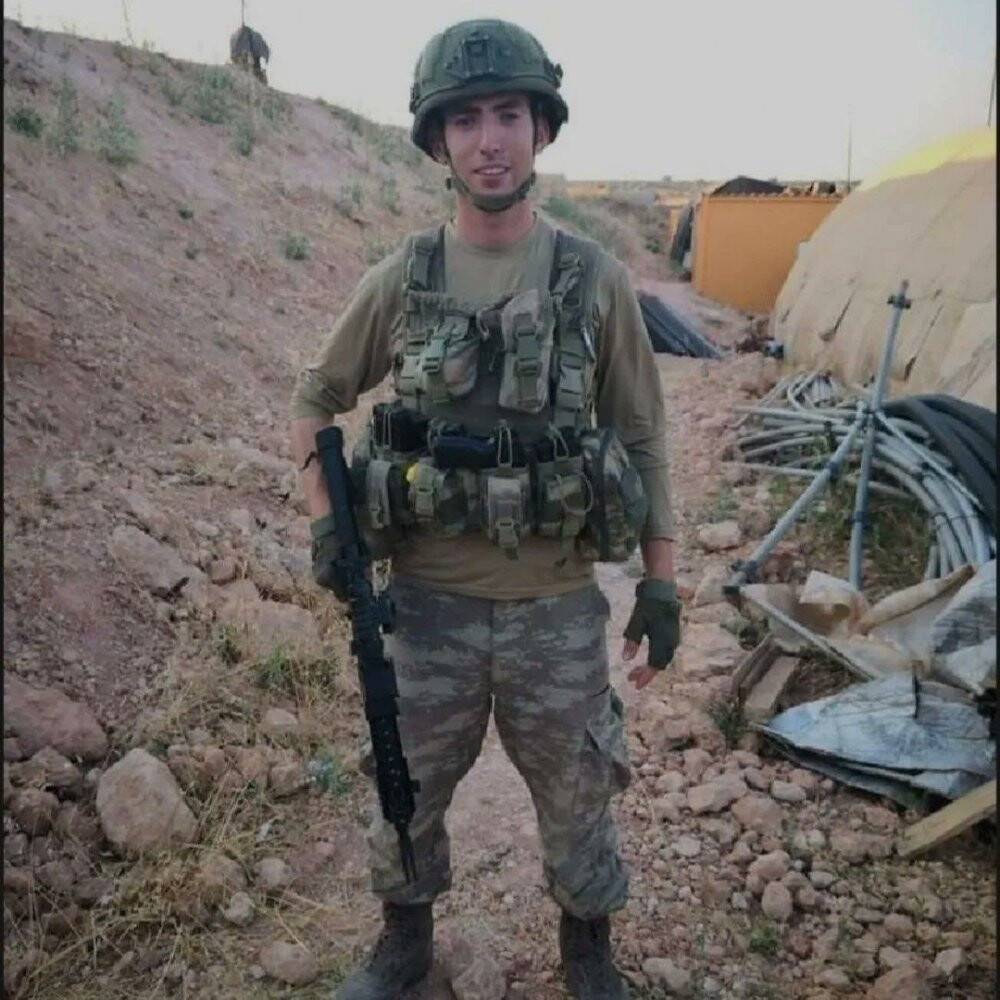 Pençe-Kilit Harekatı şehidinin acı haberi Gaziosmanpaşa’daki babaevine ulaştı