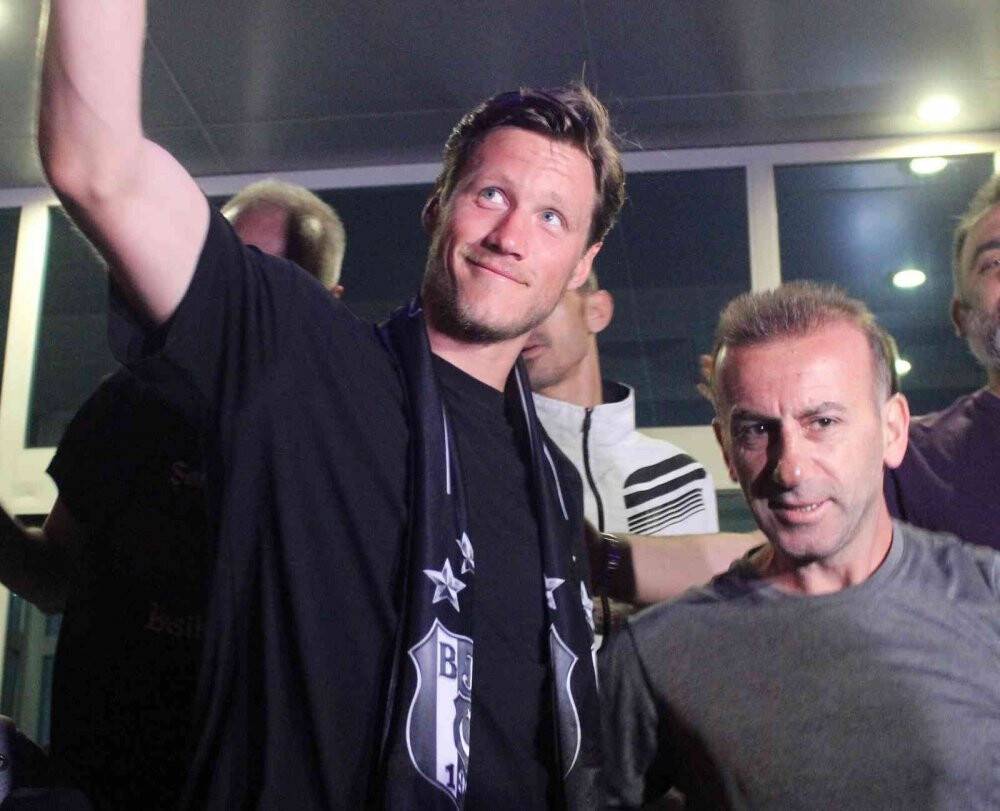 Wout Weghorst: “Burada olmak çok güzel”