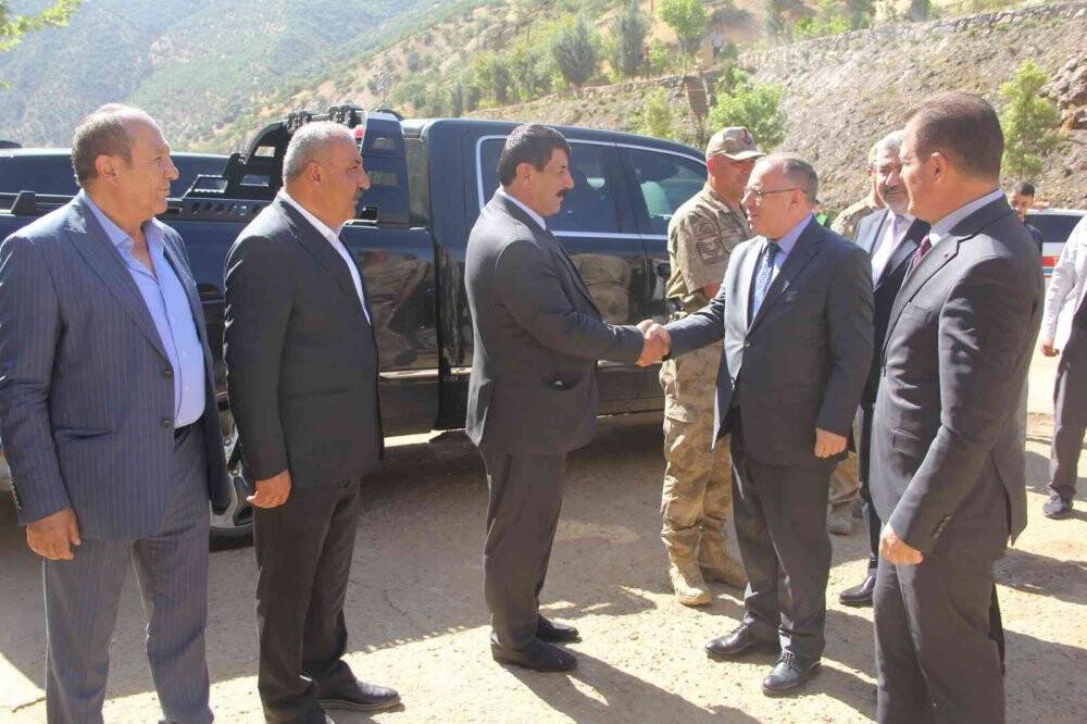 Bakan yardımcıları Hakkari’deki maden alanlarında incelemelerde bulundu