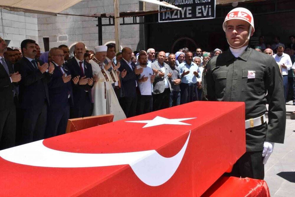 Şehit piyade Yusuf Gürler, memleketi Siverek’te toprağa verildi