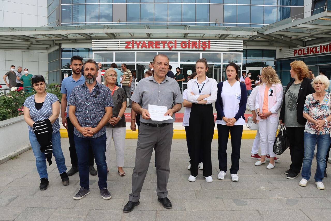 aa-20220707-28357984-28357980-konyada-gorevli-doktorun-hasta-yakininca-oldurulmesi-trakyada-protesto-edildi.jpg