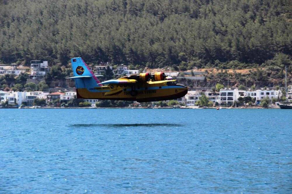 Yangınlarda görev yapacak uçaklar test uçuşlarını tamamladı