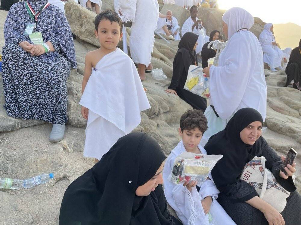 1 milyon hacı adayı Arafat’ta buluştu