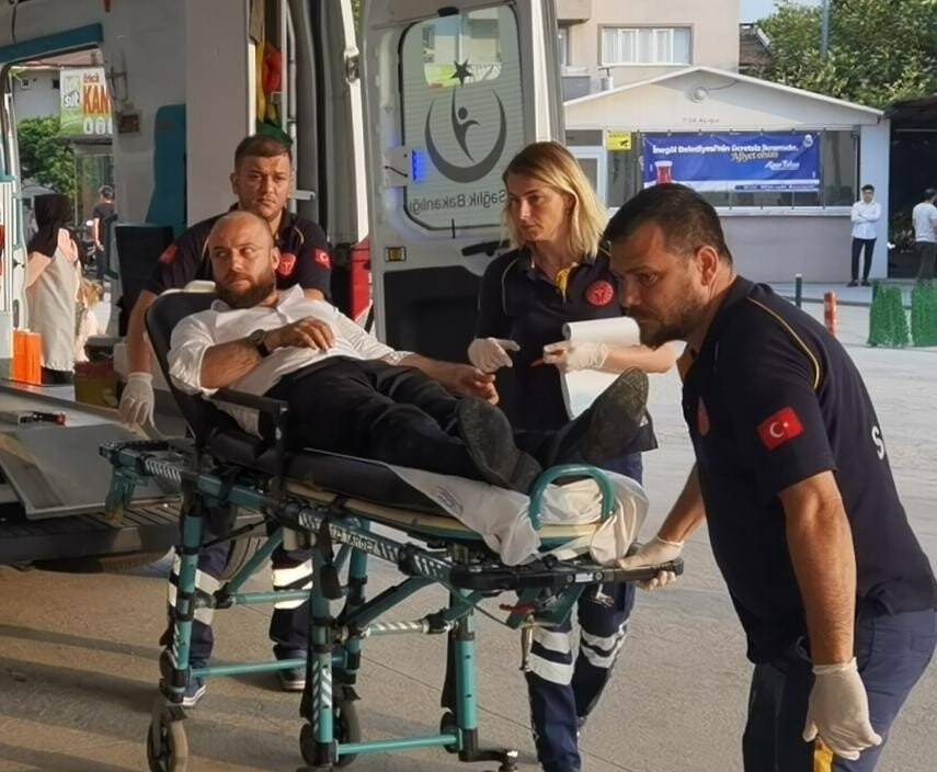 Yoldan çıkan otomobilin havalanıp takla attığı anlar kamerada