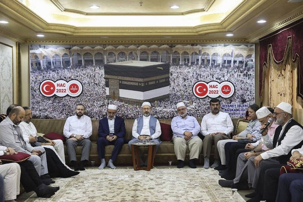 Diyanet İşleri Başkanı Erbaş: “Türkiye’nin hac organizasyonunda geldiği nokta bizi sevindiriyor”