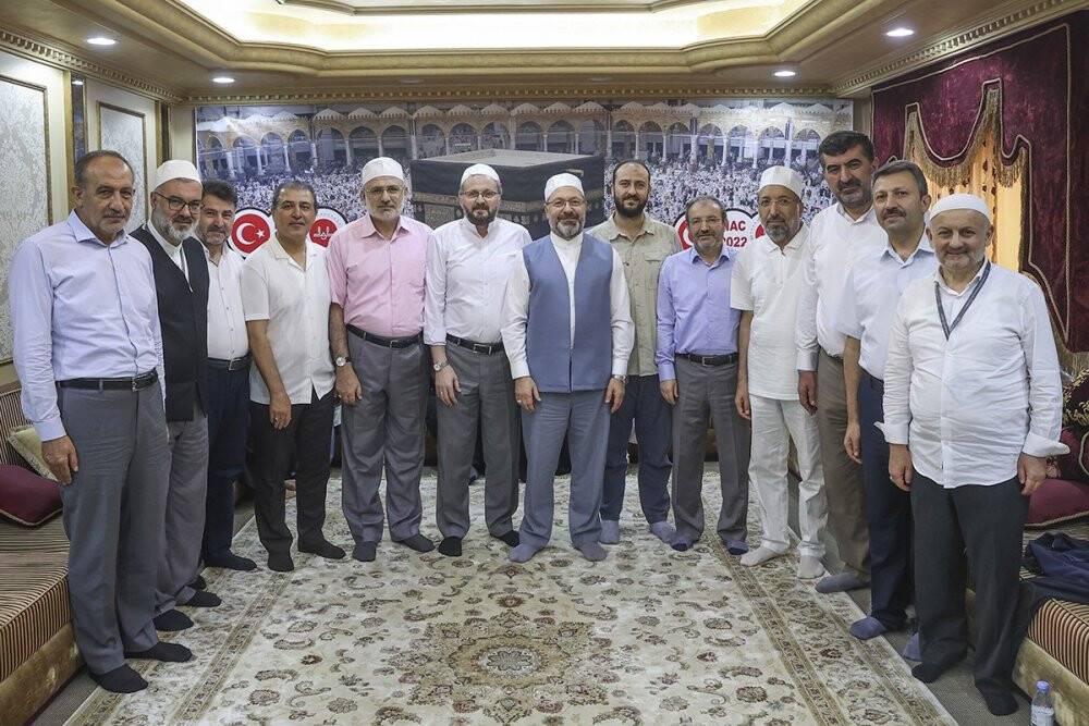 Diyanet İşleri Başkanı Erbaş: “Türkiye’nin hac organizasyonunda geldiği nokta bizi sevindiriyor”