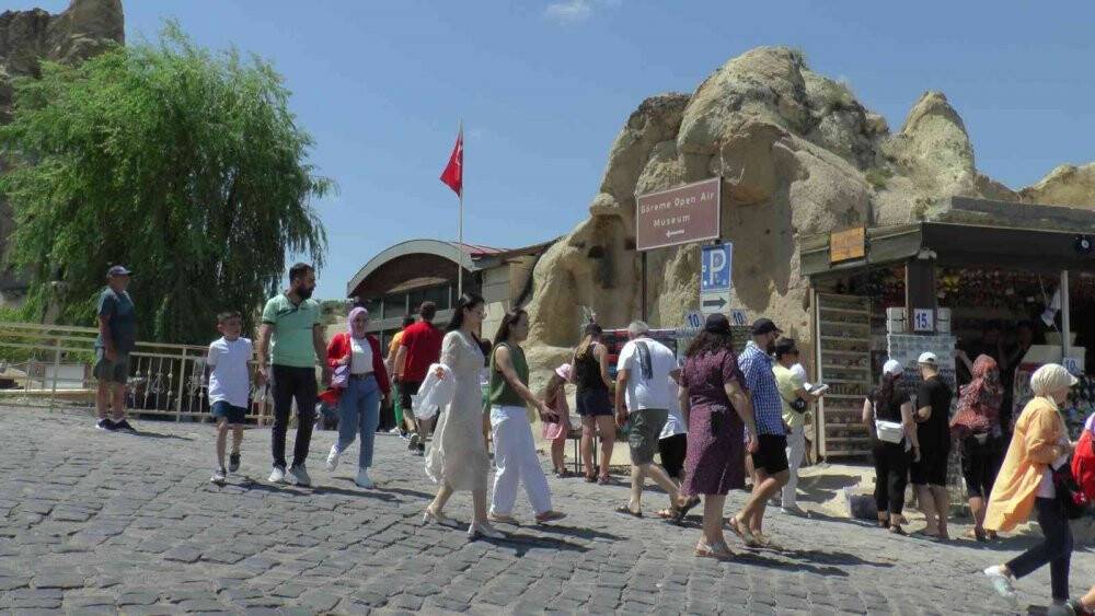 Kapadokya’da bayram yoğunluğu