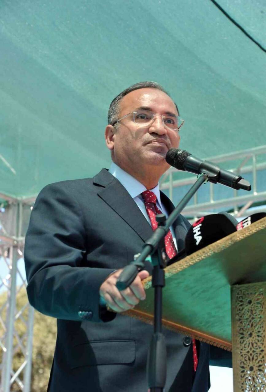 Bakan Bozdağ: “15 Temmuz direnişi 7 düvele karşı verilen bir mücadeledir”