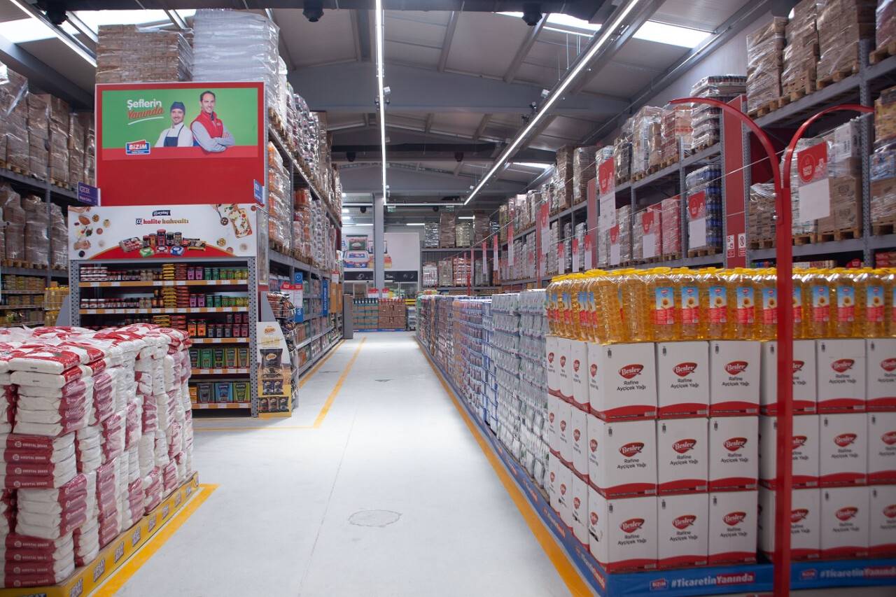 bizimtoptan-seydisehirmagazasiacilisi-3.jpg