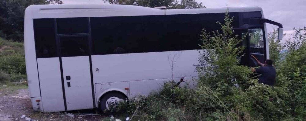 Düğüne giden otobüsün freni patladı: 12 yaralı