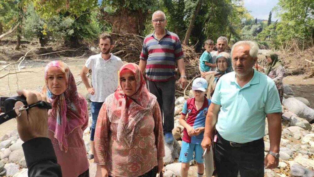 Sel korkusu yaşayan mahalleli önlem alınmasını istiyor