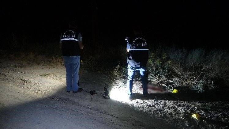 29 yaşındaki genç defalarca bıçaklanıp ölüme terk edildi