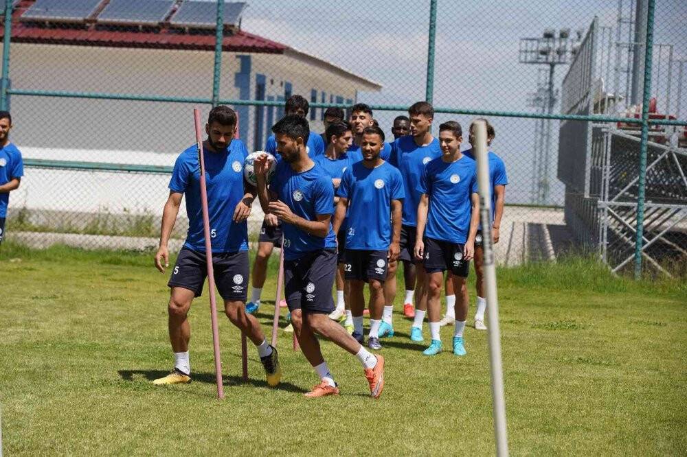 Çaykur Rizespor, yeni sezon hazırlıklarını Erzurum’ da sürdürüyor