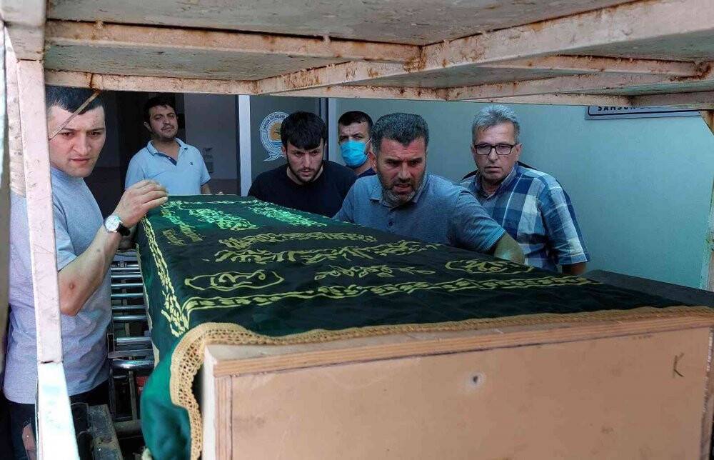 8 çocuk annesi kadın, keneden hayatını kaybetti