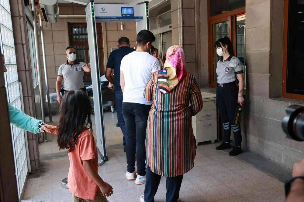 Kapı Güvenlik Sistemleri uygulaması 24 hastanede başladı