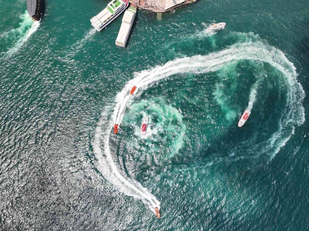 Kıyı Emniyeti Boğaz’da saygı seyri gerçekleştirdi