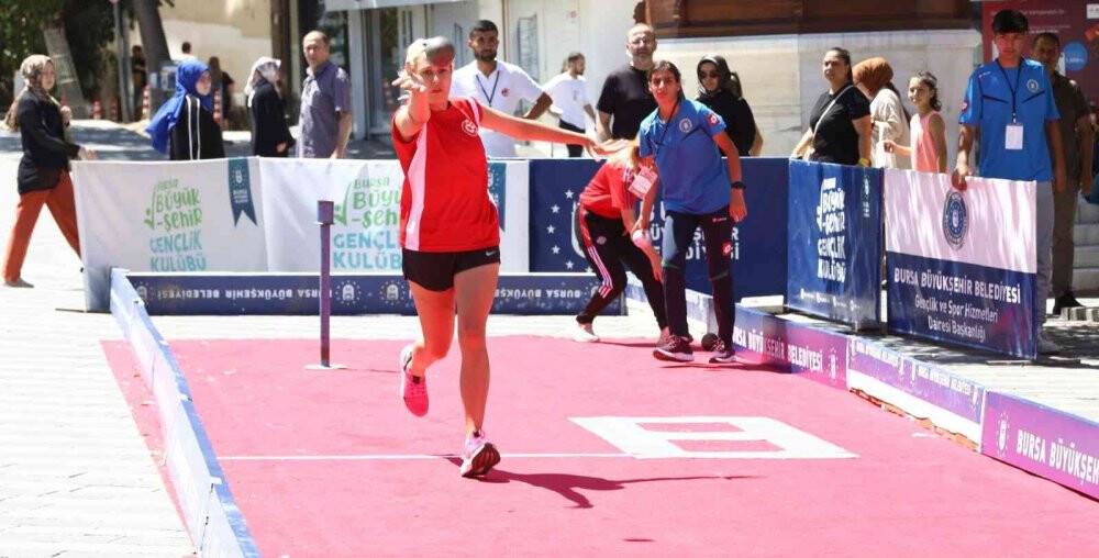 Şampiyon kardeşler meydana çıktı