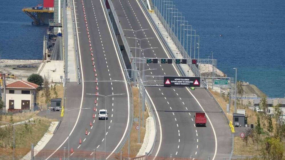 Tatilciler 1915 Çanakkale Köprüsü’nü tercih ediyor