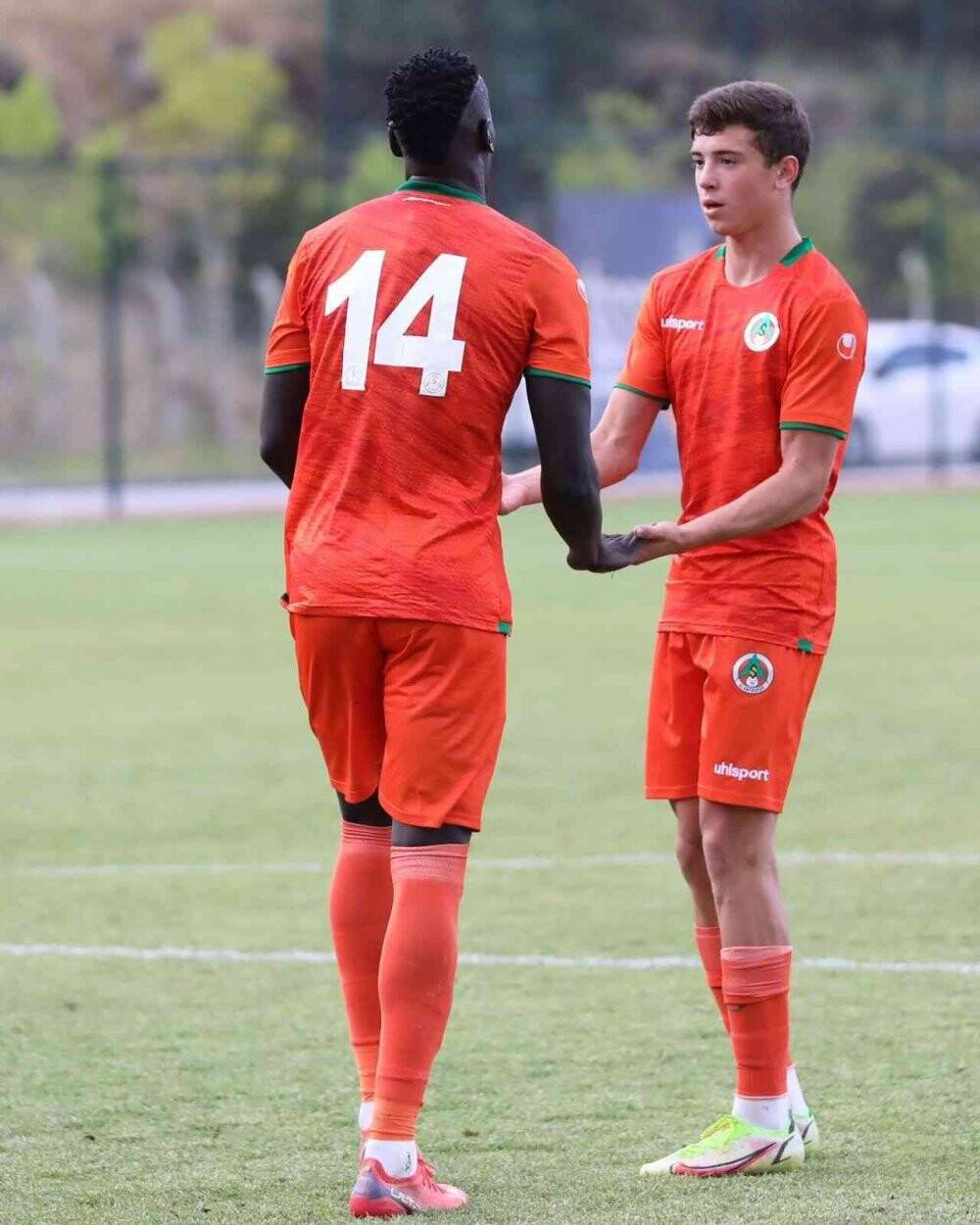 Alanyaspor ilk hazırlık maçını kazandı