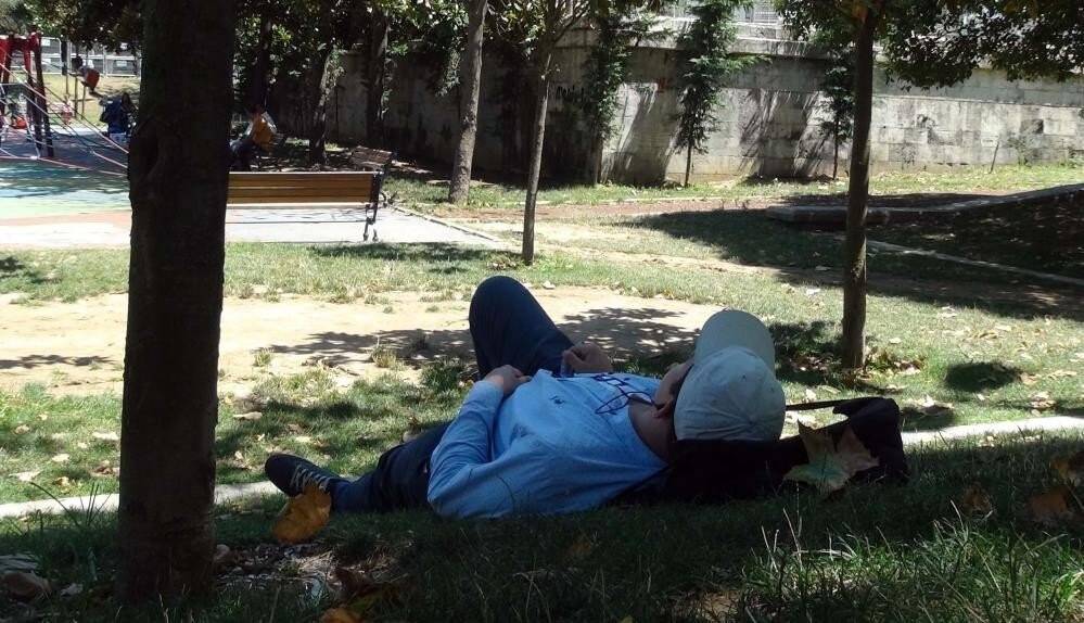 Mevsim normallerinin üzerindeki sıcak hava bunaltıyor