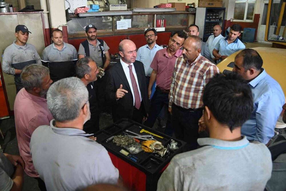 Başkan Pekyatırmacı personelle buluşmaya devam ediyor