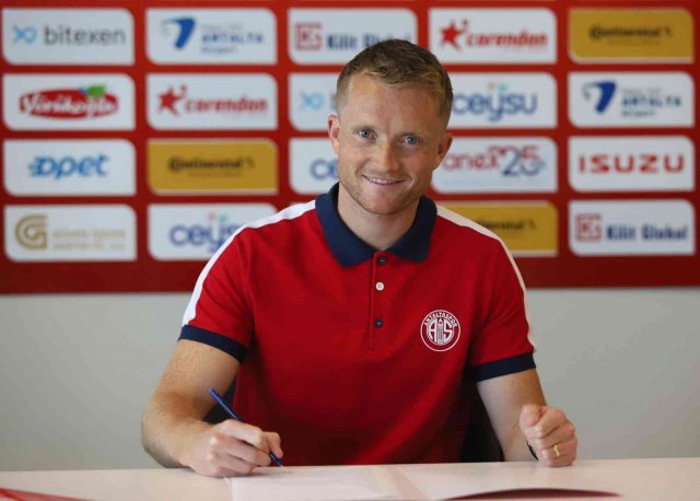 Sam Larsson, Antalyaspor’da