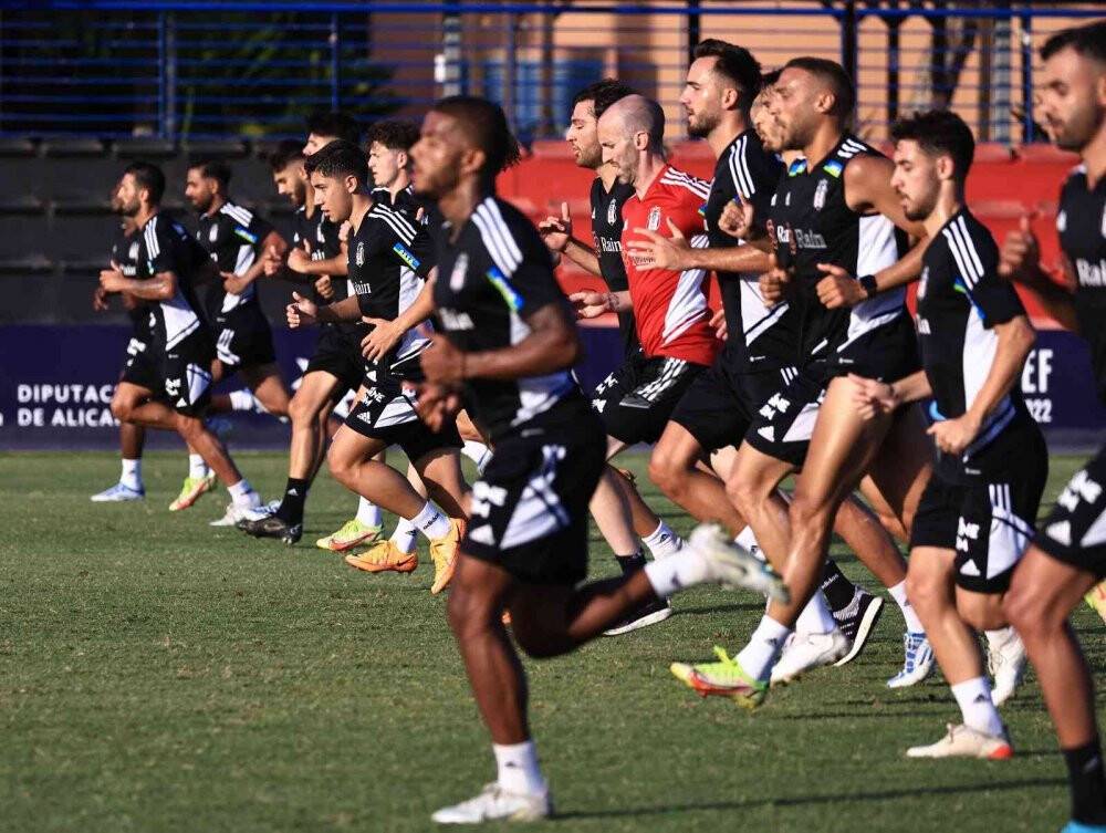 Beşiktaş, İspanya’da ilk çalışmasını yaptı