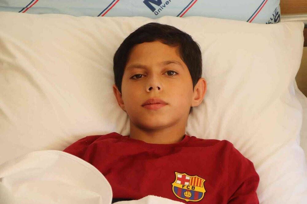 Orak makinesinde kopan ayağı yerini dikildi