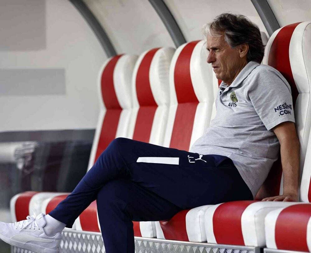 UEFA Şampiyonlar Ligi: Dinamo Kiev: 0 - Fenerbahçe: 0 (Maç sonucu)