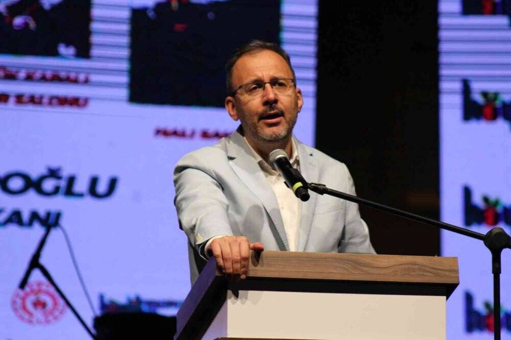 Bakan Kasapoğlu Gençlik ve Tarım Kampı’nın açılışını yaptı