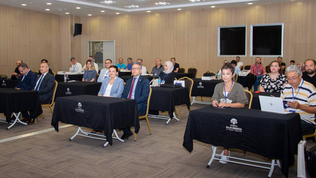 selcuk-universitesi-ve-konya-bilim-merkezinden-uluslararasi-workshop-etkinligi-1.jpg