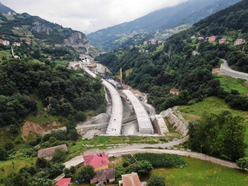 Yeni Zigana Tüneli’nin inşaatında sona geliniyor