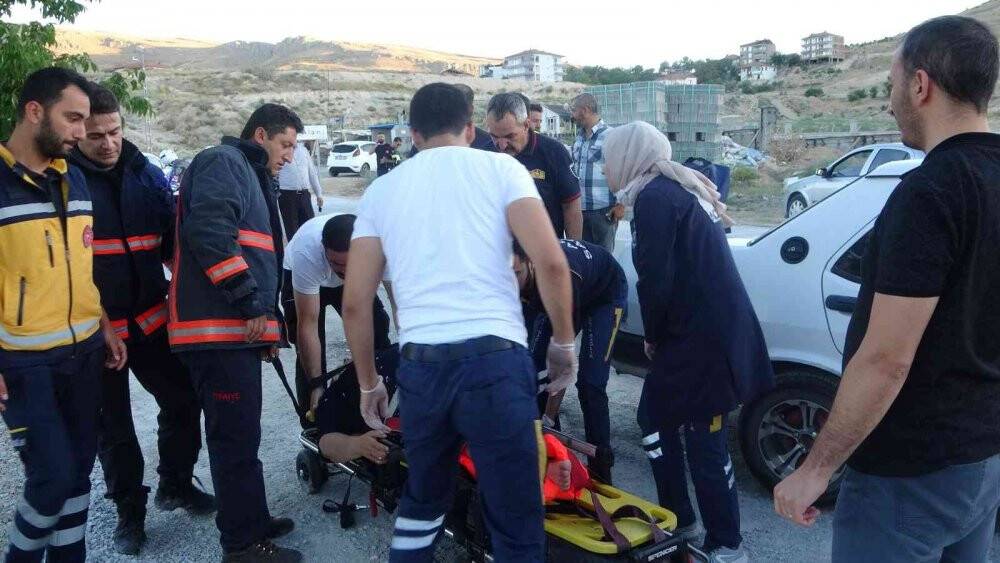 İki otomobilin çarpıştığı kazada can pazarı