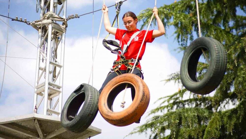Kızılay kampları gençlerin gelişimine katkı sağlıyor