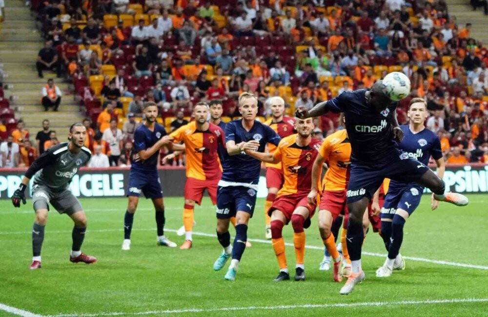 Hazırlık maçı: Galatasaray: 2 - Kasımpaşa: 1