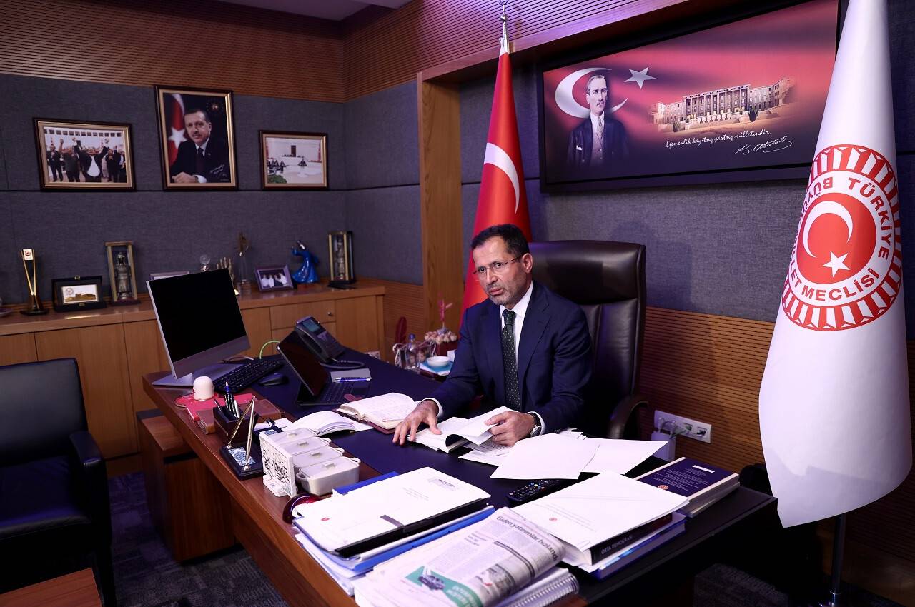 meclis-1.jpg