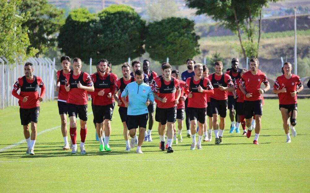 Rıza Çalımbay’dan Morutan açıklaması