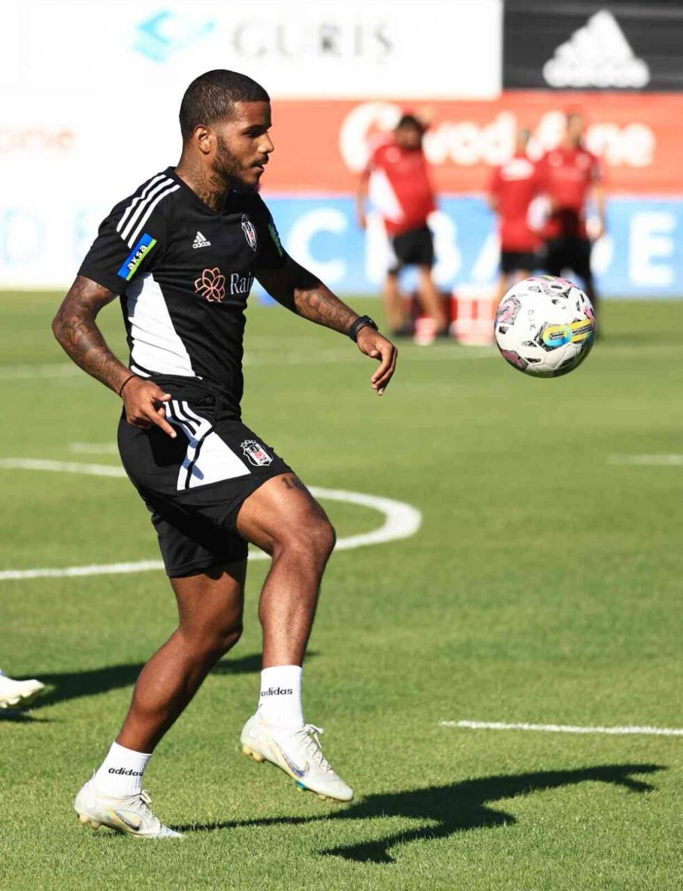 Beşiktaş, yeni sezon hazırlıklarını sürdürdü