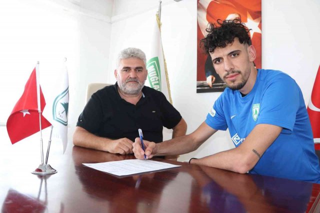 Dev kaleci Muğlaspor’da