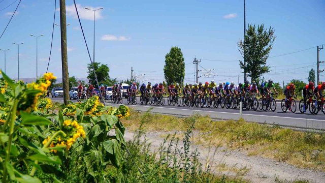 Uluslararası Bisiklet Yarışları’nda pedal sesleri Kayseri Erciyes’te yankılandı