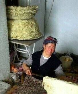 Eşi ve sevgilisini öldüren kocanın vurduğu anne de yaşama tutunamadı