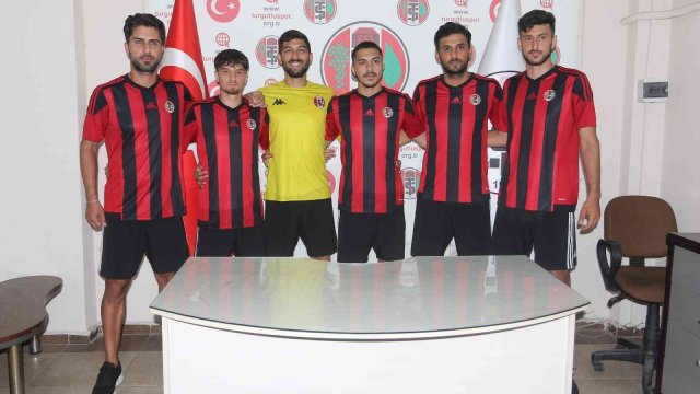 Turgutluspor’dan eski başkanlara teşekkür plaketi