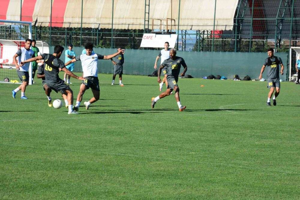 Manuel Fernandes: "Beşiktaş benim kalbim gibi, hayatım gibi"