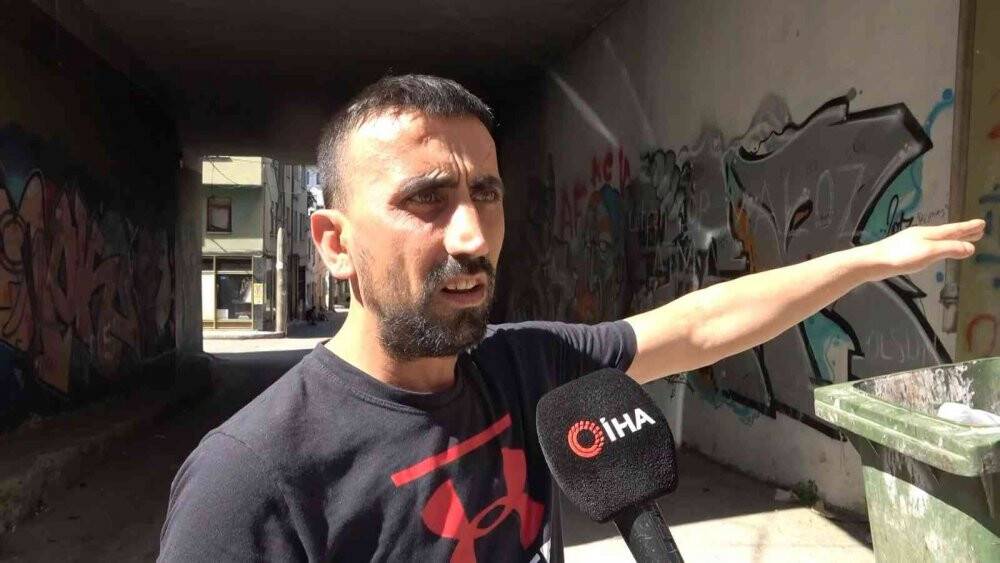 Altından tünel gibi yol geçen apartman Karadeniz’i andırıyor