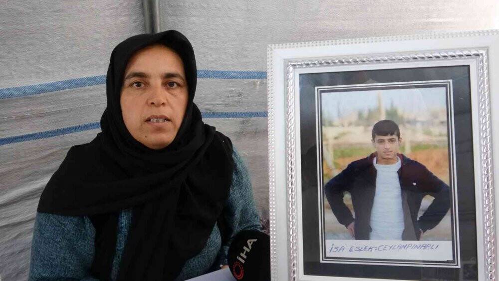 Diyarbakır’da aileler bin 61 gündür evlat nöbetinde