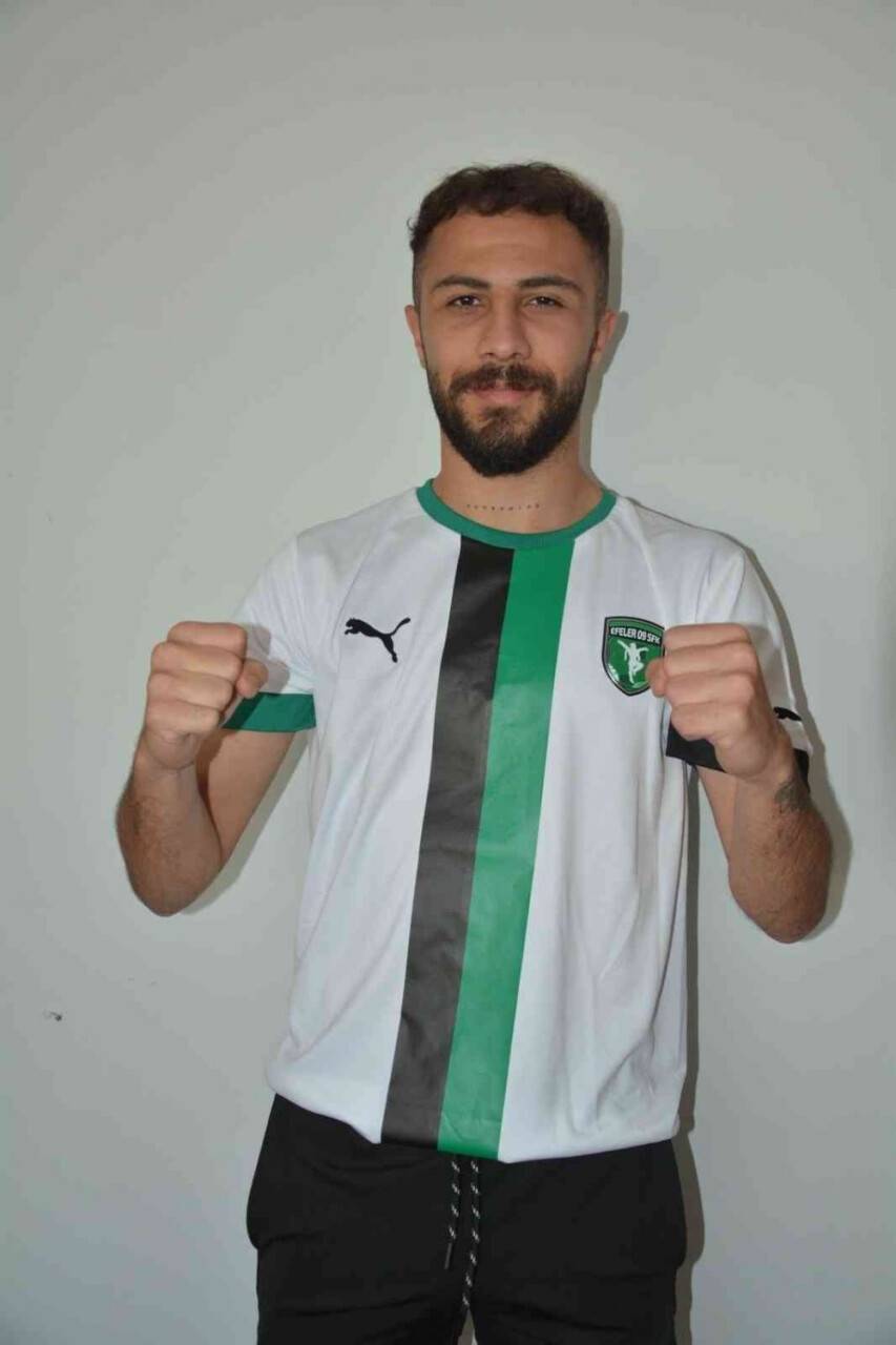 Efeler 09 SFK Cinkaya’yı renklerine bağladı