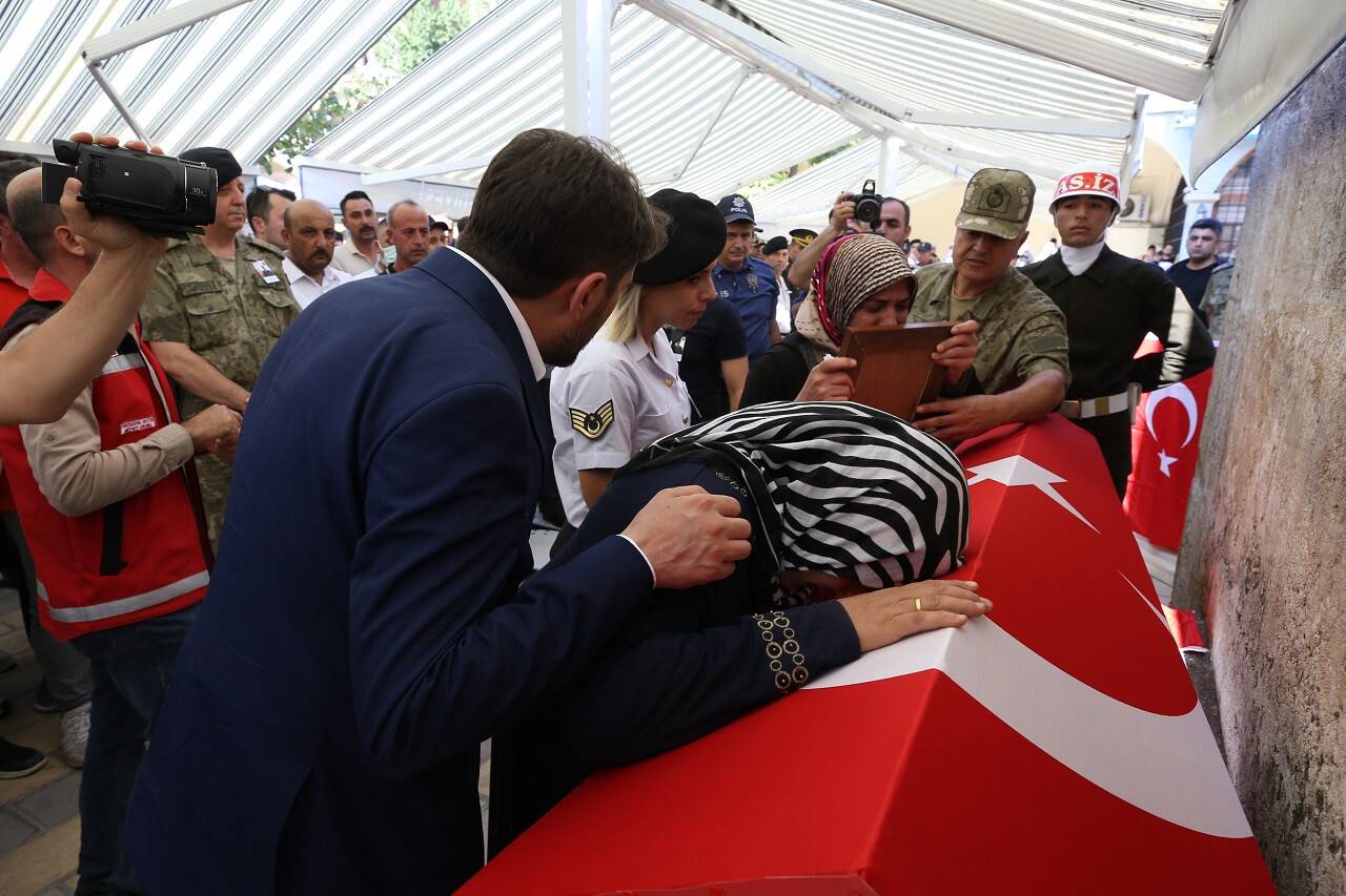 aa-20220731-28543403-28543400-sehit-piyade-uzman-cavus-kece-kahramanmarasta-son-yolculuguna-ugurlandi.jpg