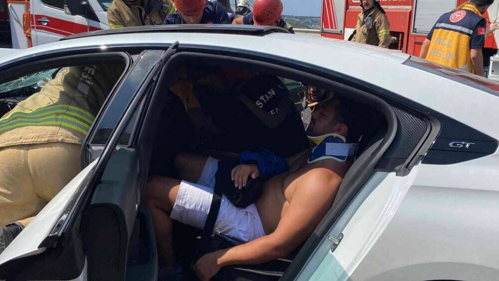 Kuzey Marmara Otoyolu’nda zincirleme kaza: 11 yaralı