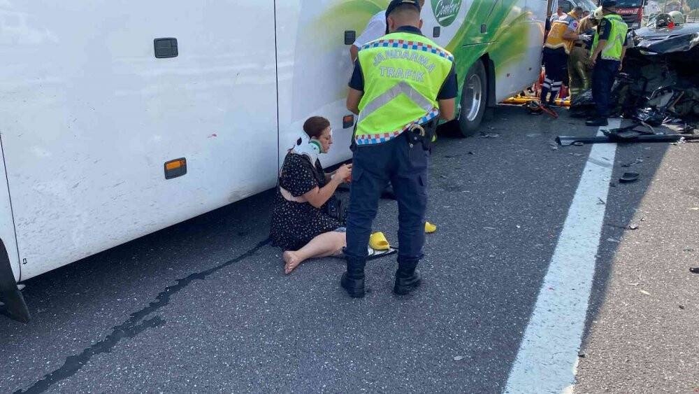 Kuzey Marmara Otoyolu’nda zincirleme kaza: 11 yaralı