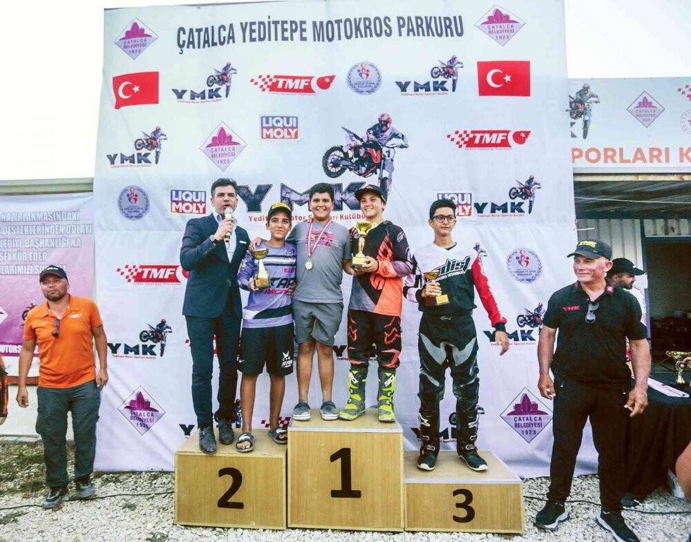 108 motosikletçi Türkiye Şampiyonası’nda heyecan yaşattı